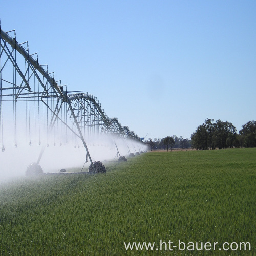 Features of center pivot irrigation systems